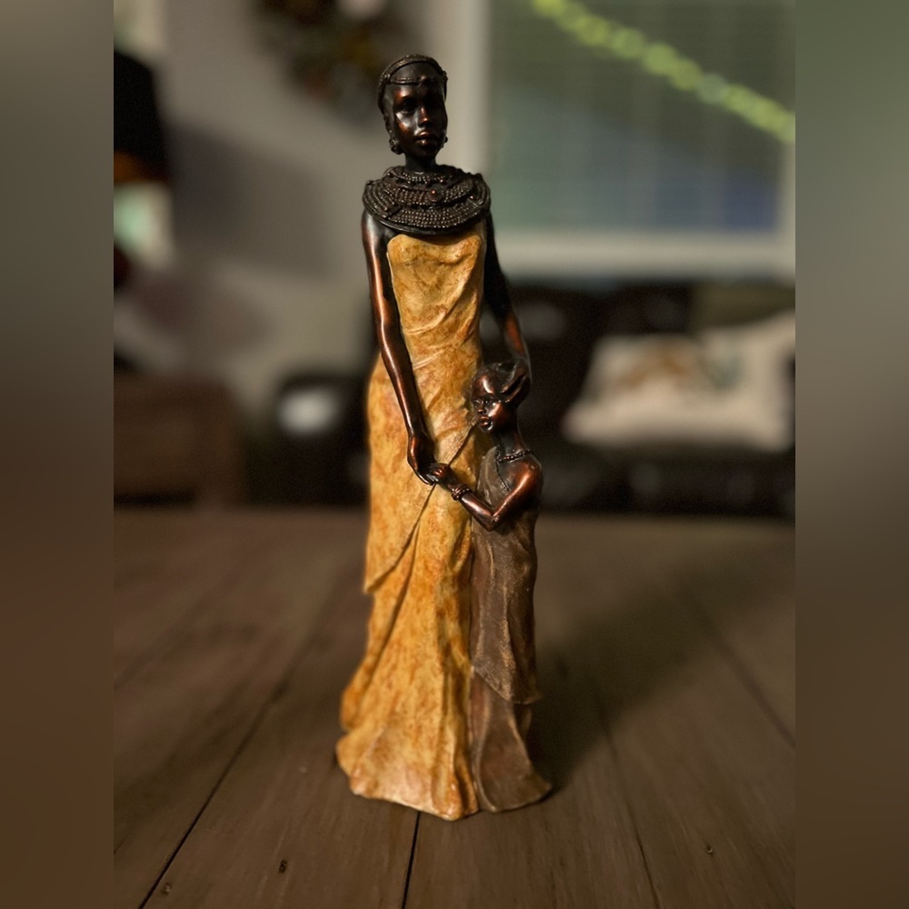 African Tribal Mother with Child Figurine Artistic Decor